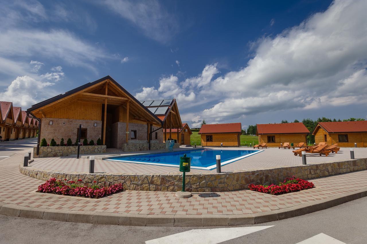 Holiday Park Macola 그라보바츠 외부 사진